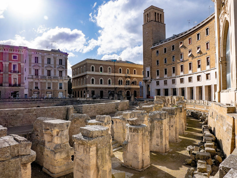 roemisches amphitheater lecce