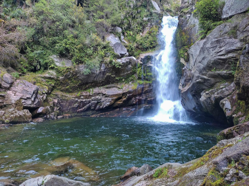 Wainfui Falls Wasserfall bei Takaka