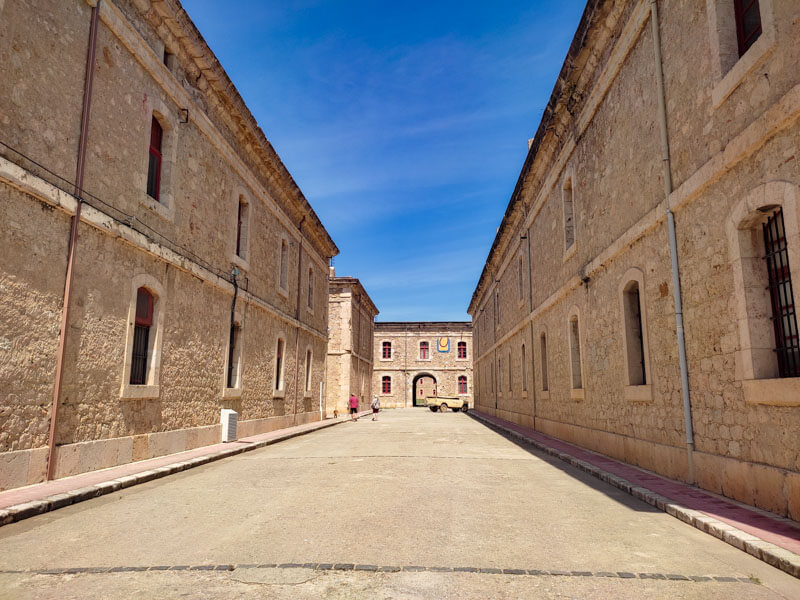 Kserne Castell Sant Ferran Figueres